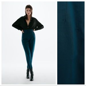 NWT. Zara Green High Waisted Pants/Trousers. Size S.